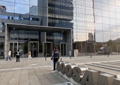 251028 25년 단체교섭 승리를 위한 분당 1인시위